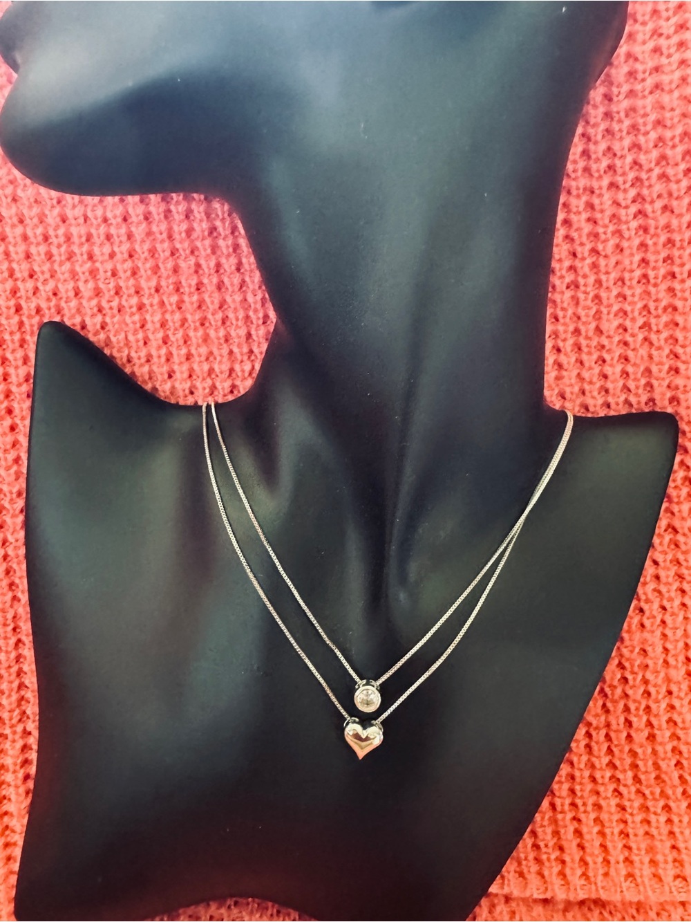 Elegant Double-Layer Heart Pendant Necklace in silver